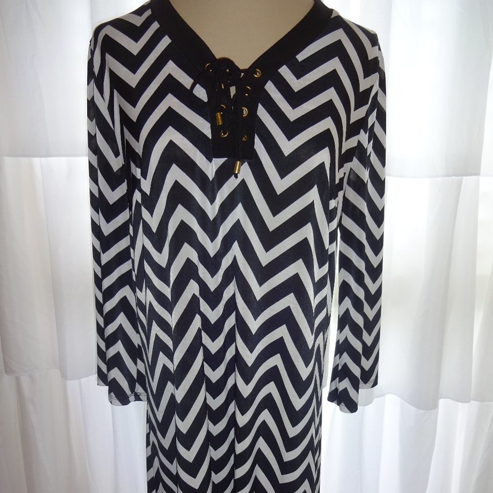 Black White Tacera Chevron Shift Dress M Zig Zag